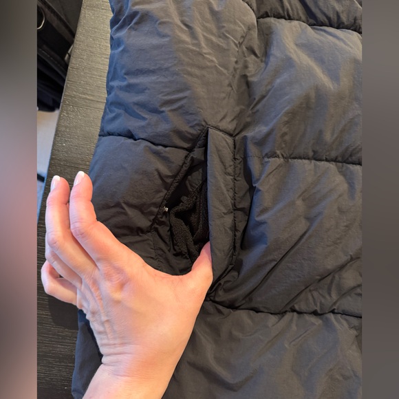 Cotton On Body Mother Puffer Vest - Picture 5 of 6